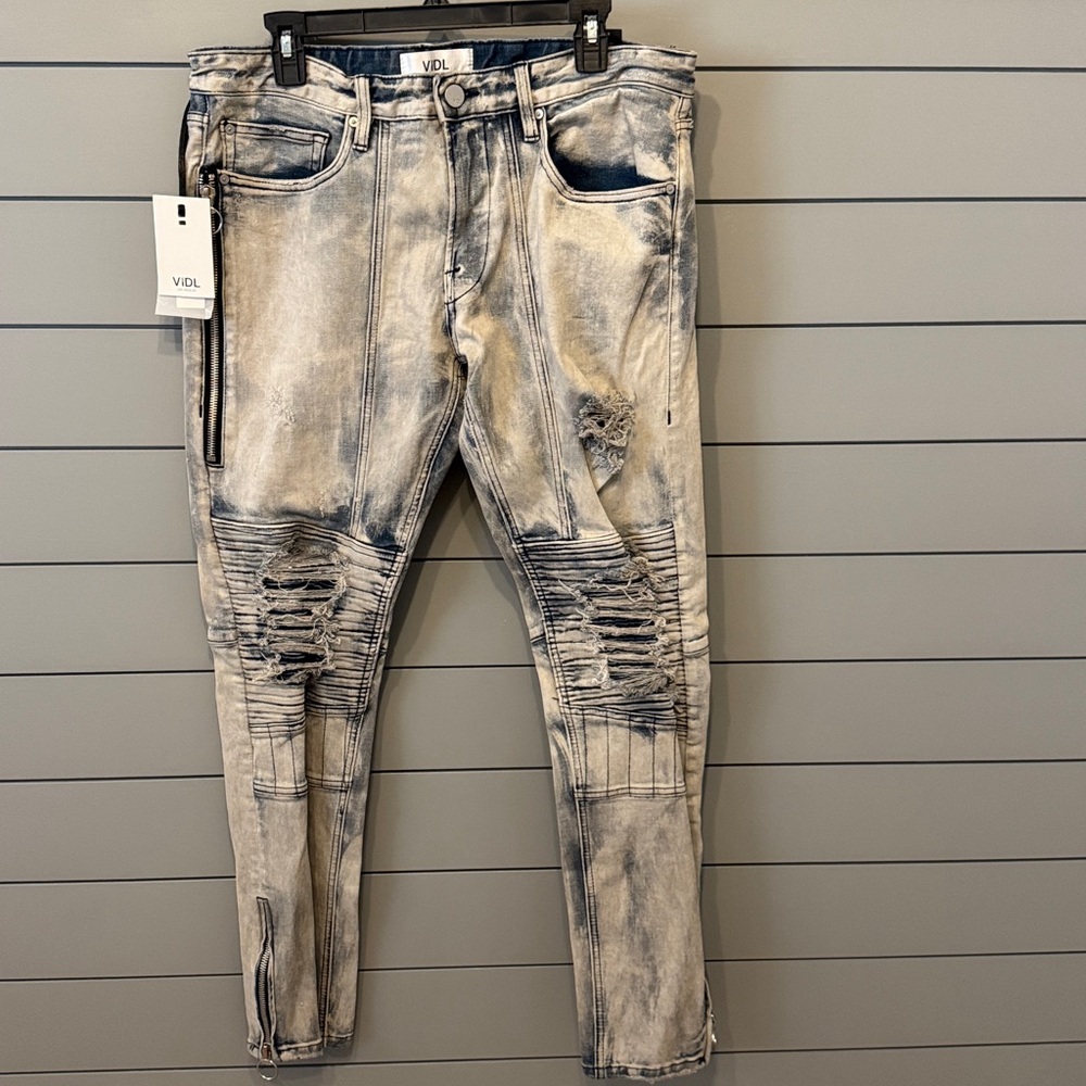 VIDL Dusty Chopper Jeans Distressed NWT Retail $325